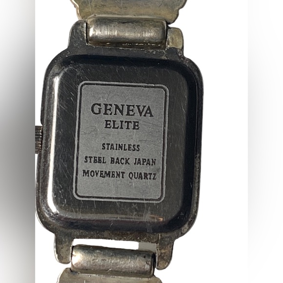 GENEVA Antiqued Silver Black Band Watch Brighton Look-A-Like Woman’s Watch - Picture 4 of 10